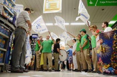 Conflicto gremial en hipermercado