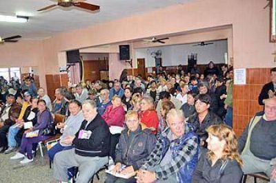 El Centro del Ministerio de Desarrollo Social entreg� m�s de 80 pensiones
