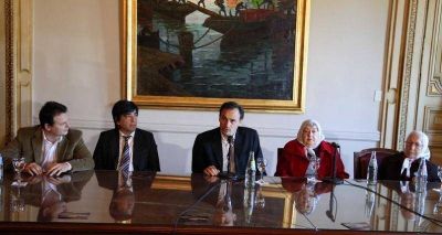 Bruera: "Acompa�amos las pol�ticas sociales de N�stor y Cristina"