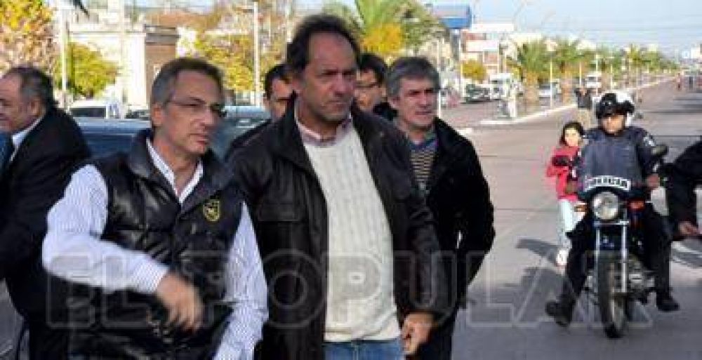 Scioli, Eseverri, La Juan Domingo y el acto vindicativo en el Enlace