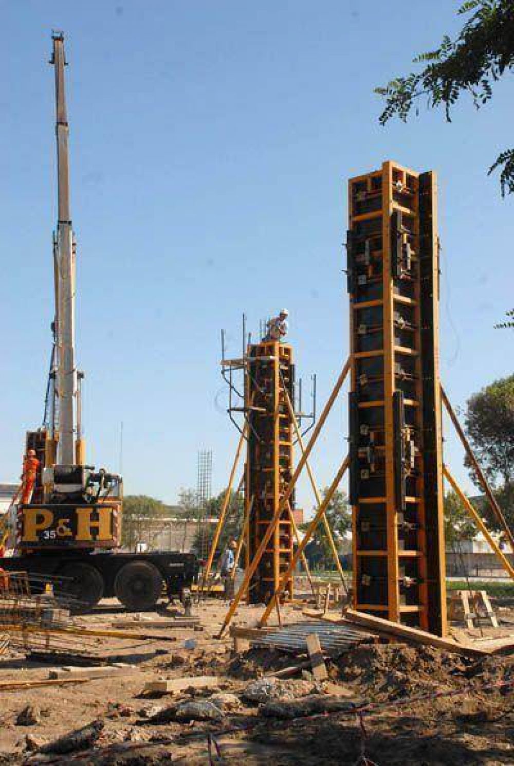 Confirmado: Ferroautomotora preinaugurada en octubre con 90% de la obra finalizada