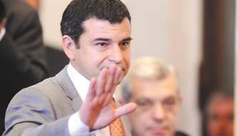A la espera del nuevo directorio, Galuccio toma hoy el control de la petrolera estatal