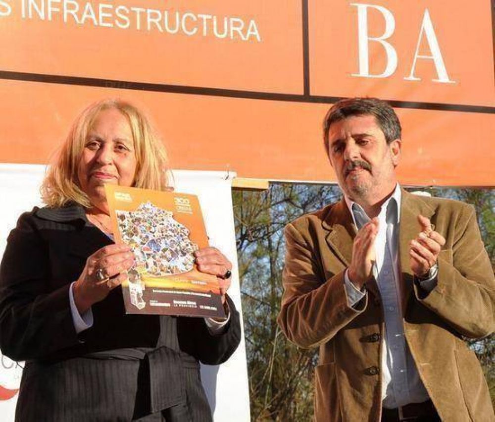 El Arq. Claudio Rodr�guez se refiri� a futuras obras en la Ruta Provincial N� 4