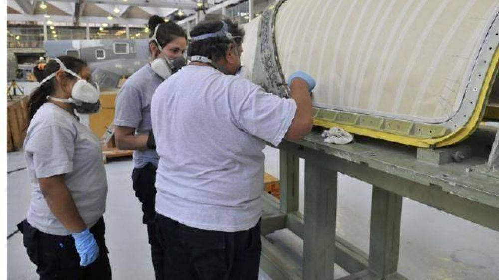 Reclamos mayores del 25% traban paritarias
