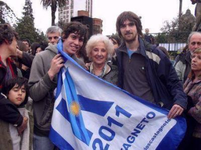 Gast�n Castagneto: �Recordamos a N�stor, nos gustar�a que est� disfrutando algo que �l quer�a�