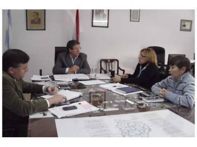 Regularizan cargos en hospitales y centros de salud provinciales