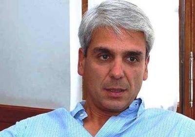 Se acumula petr�leo sin vender en Neuqu�n.