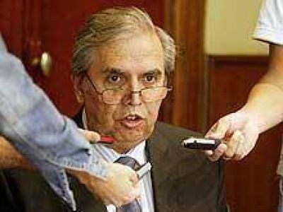 Tomas en Viedma: Lastra insiste que hay una �metodolog�a de organizaci�n�