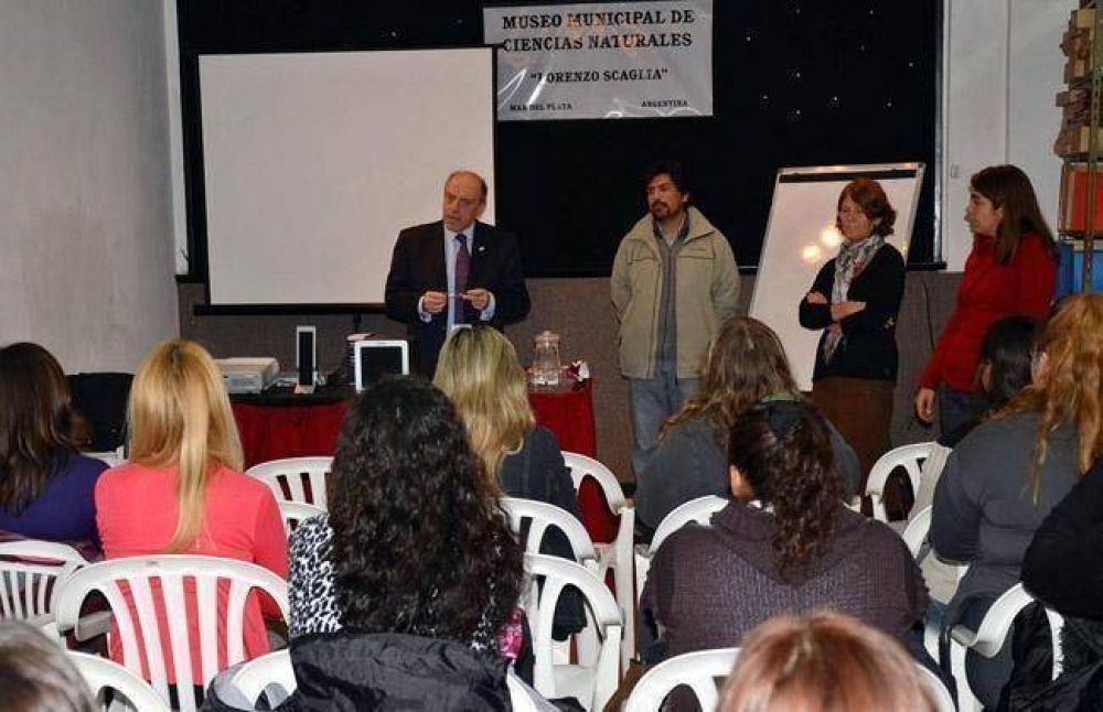 Capacitaci�n sobre Salud Comunitaria