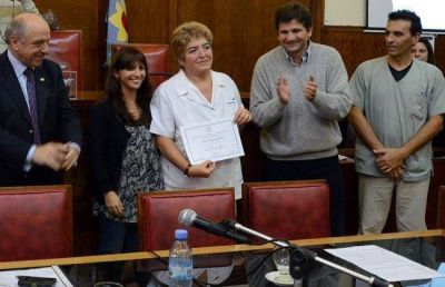 Reconocimiento a los enfermeros por su d�a