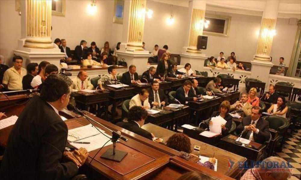 Avanza el proyecto que busca perpetuar el recuerdo de 8 obreros