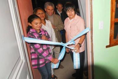 EL Gobierno entreg� otra vivienda de Inclusi�n Social