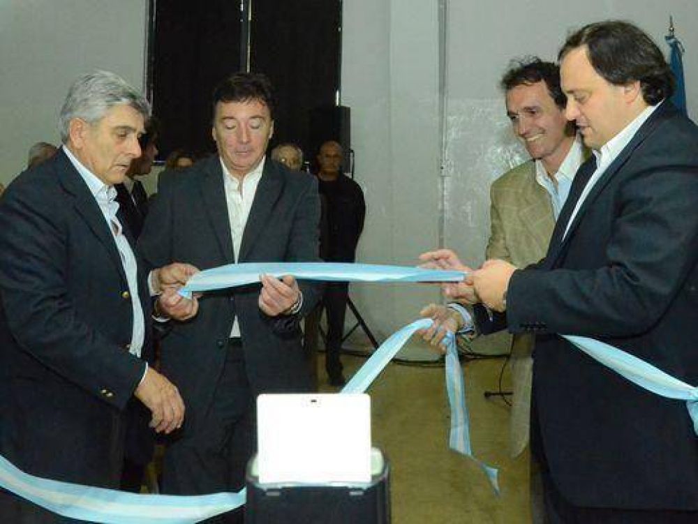 Katopodis y Ferr� inauguraron un centro log�stico de la Fundaci�n Banco de Alimentos