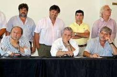 El campo acept� dialogar con el Gobierno, pero anunci� protestas