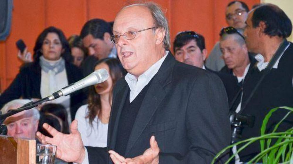 Di Pierro: �no se puede aumentar tarifas para tapar la mala gesti�n cooperativa�