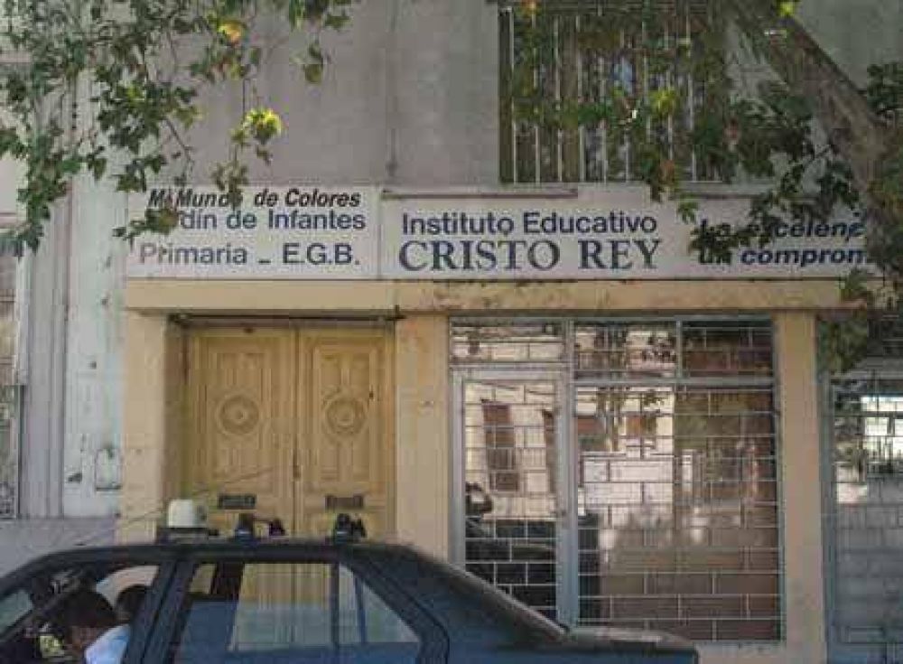 Dif�cil situaci�n de los colegios privados