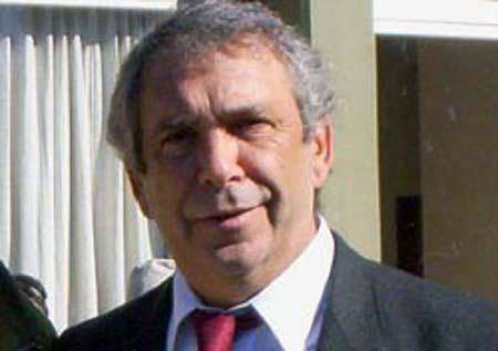 COL�N: Intervendr�n quir�rgicamente de una afecci�n cardiaca al Intendente, Ricardo Casi