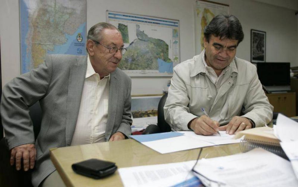 QUILMES: A trav�s de un convenio con naci�n, se ampliar� la obra del Canal G�emes