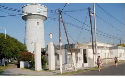 Jos� Molina le pidi� a Sudamericana de Aguas que abandone la concesi�n en Derqui y el KM 50