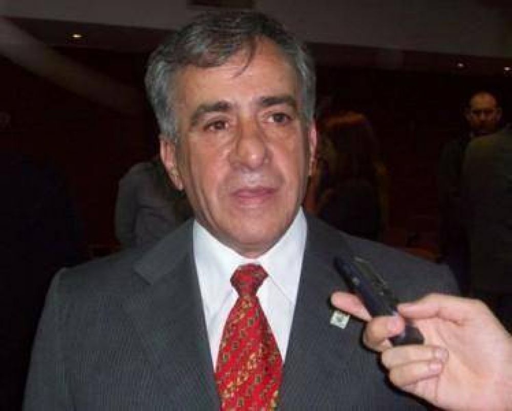 MALVINAS ARGENTINAS: Cariglino: �Va a ser un a�o muy dif�cil, la Provincia tiene compromisos que cumplir"