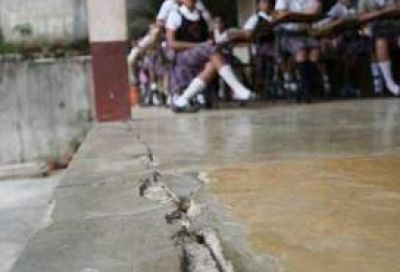 Quejas por el mal estado de las escuelas provinciales