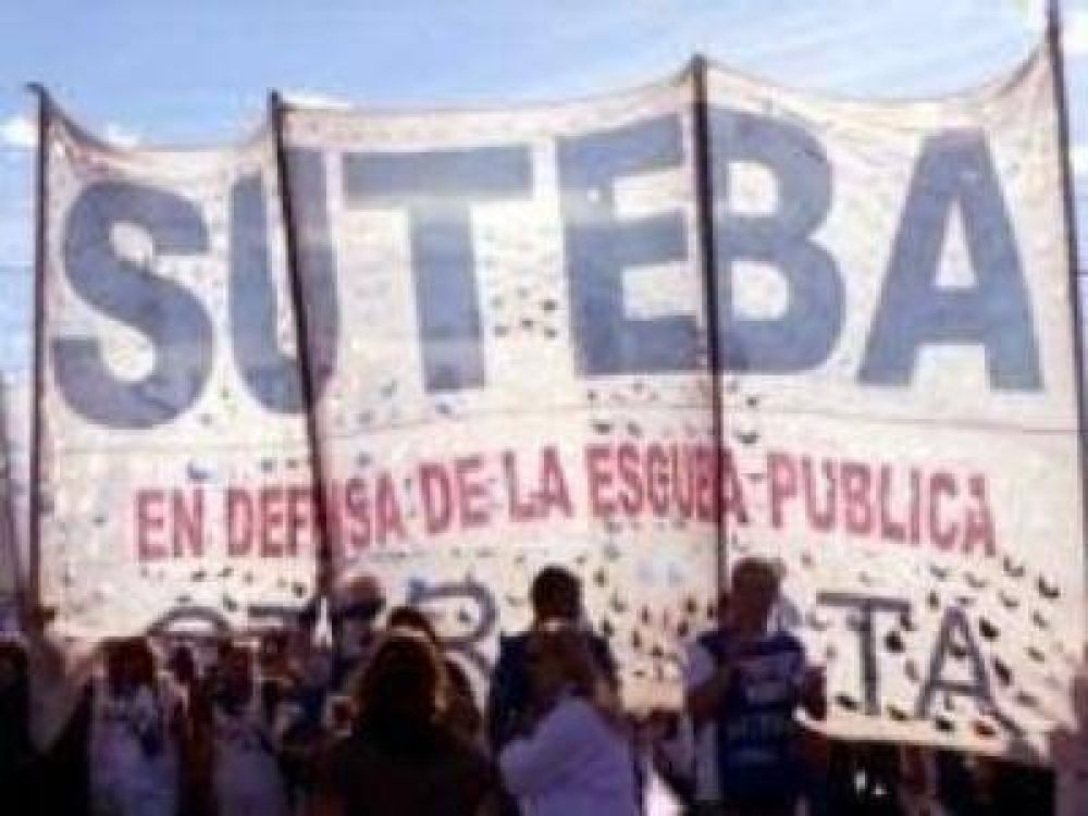 DENUNCIAN ATRASO EN EL PAGO A UN GRUPO DE DOCENTES MUNICIPALES