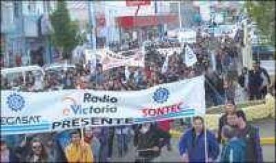 Piden a Gobierno que intervenga para evitar �un caos social�.