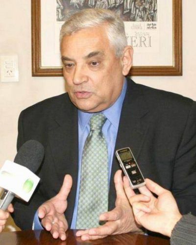 M�s marginaci�n y asfixia financiera para Corrientes