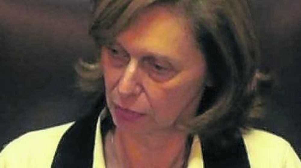 Por viajes de la Presidenta y el vice, quedar�a a cargo Rojk�s