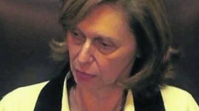 Por viajes de la Presidenta y el vice, quedar�a a cargo Rojk�s