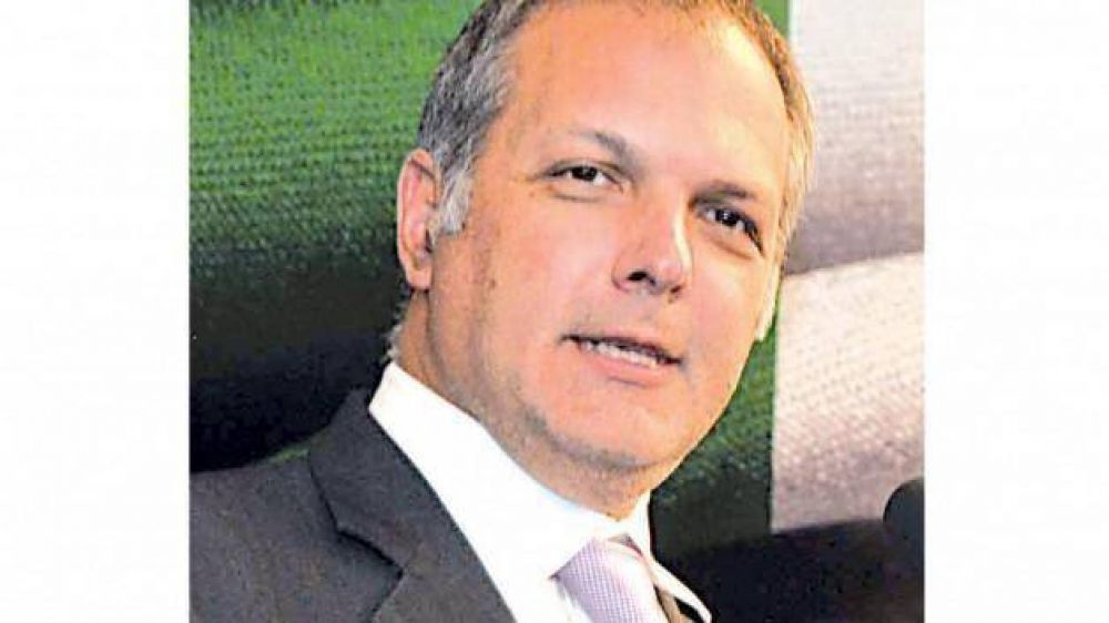 �Est�bamos repodridos de la YPF de Repsol, hay que volver a la YPF de los corazones�