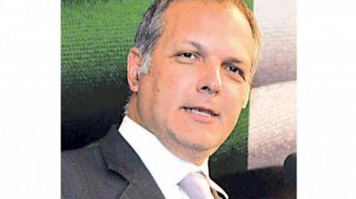 �Est�bamos repodridos de la YPF de Repsol, hay que volver a la YPF de los corazones�