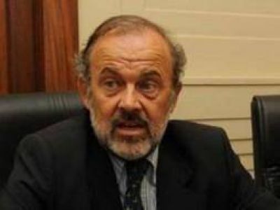Amadeo denunci� que Mariotto y "sus socios K" impulsan un golpe contra Scioli