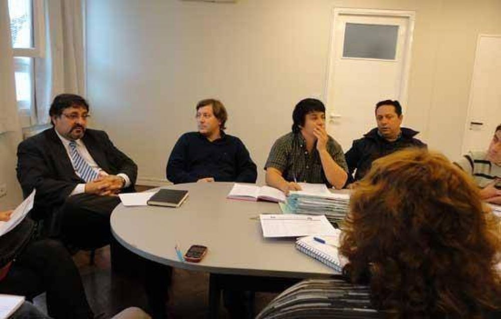 Rendici�n de cuentas 2011: Concejales se reunieron con el equipo de Econom�a y Hacienda