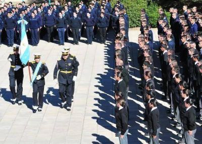 Este martes 354 aspirantes iniciaron su formaci�n en las tecnicaturas de Seguridad Ciudadana con Orientaci�n Policial y Seguridad Penitenciaria