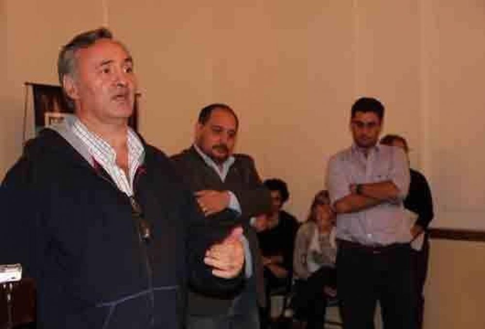 �No voy a subirme a la discusi�n�
