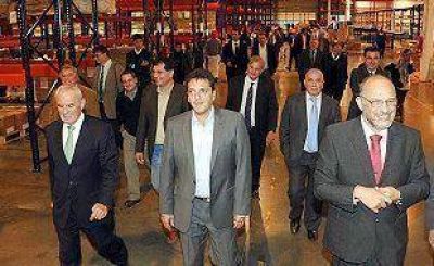 Massa visit� la nueva planta log�stica de Andreani en Benavidez