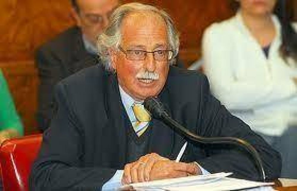 Cano asegur� que el Municipio de Pinamar es insolvente