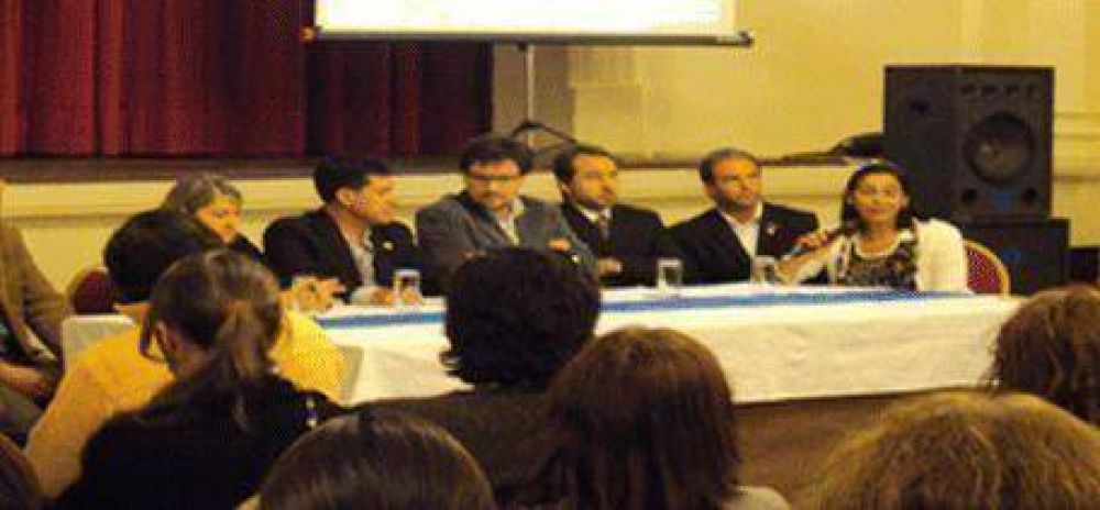 Provincia y Naci�n firman convenio para la Integraci�n de las Personas con Discapacidad
