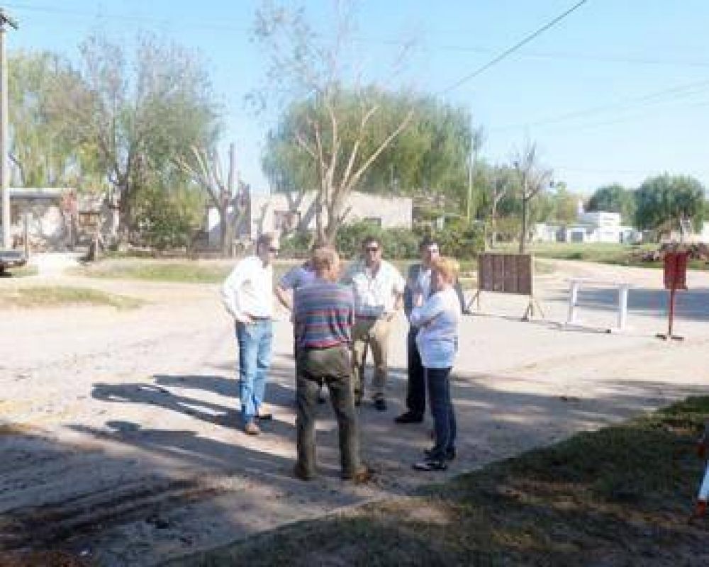 Concejales recorrieron las obras de saneamiento