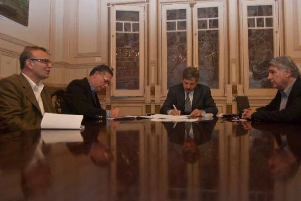 La empresa Ribeiro invertir� m�s de 50 millones en la Zona de Actividades Log�sticas