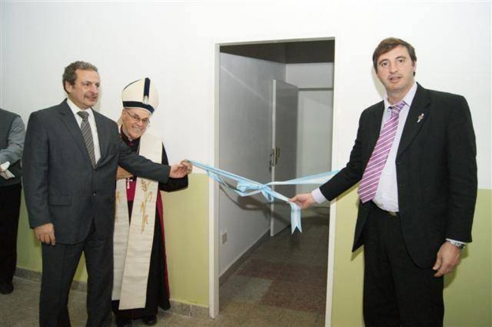 Inauguraron Constultorios Externos de San Jos� Obrero