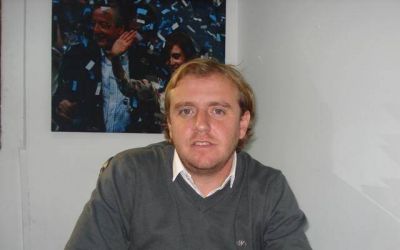 Afinan la sinton�a para el lanzamiento de la Radio Municipal