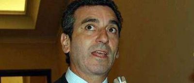 El Gobierno intenta quitarle importancia al desbande de su bancada en el Senado