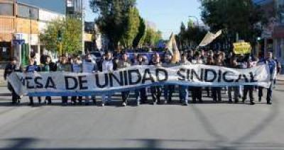 Los gremios se defendieron de los ataques de la presidenta