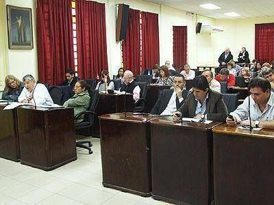 Lan�s convalid� los gastos del Ejecutivo durante 2011