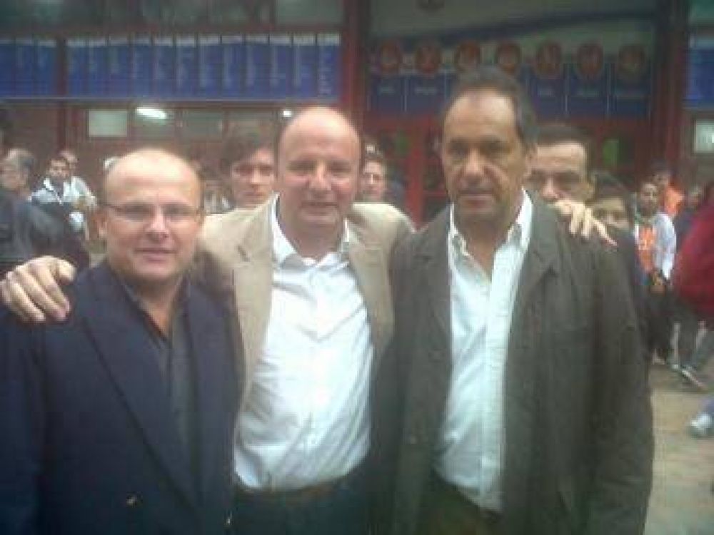 Guacone, Giovanettoni y Scioli juntos