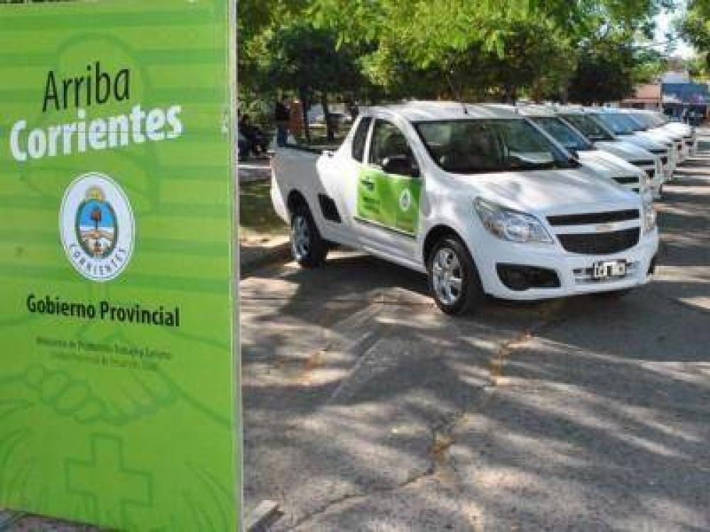 El gobernador har� una fuerte inversi�n para la instalaci�n de una f�brica de citrus en Mocoret�
