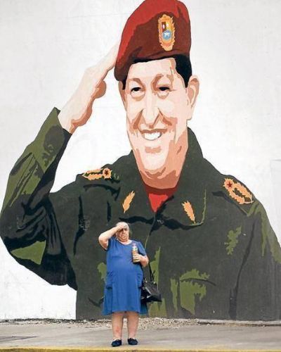 Ch�vez quebr� el silencio y pidi� fuerza a Dios