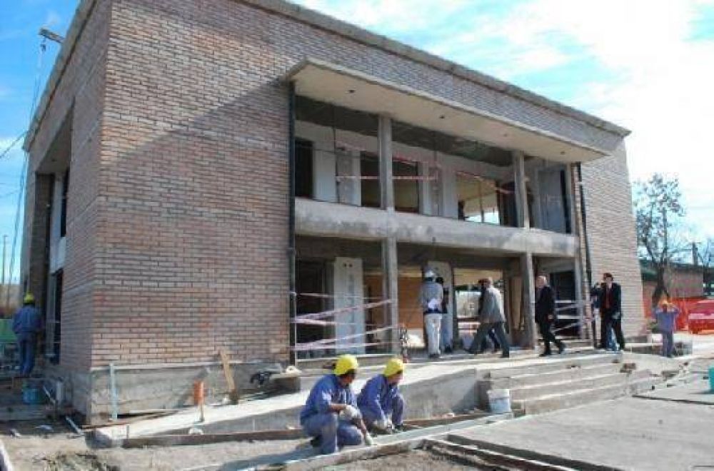En noventa d�as comenzar�a a funcionar el primer Centro C�vico municipal